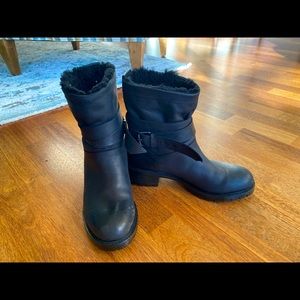 Ross and Snow sheerling lined Moto Boots